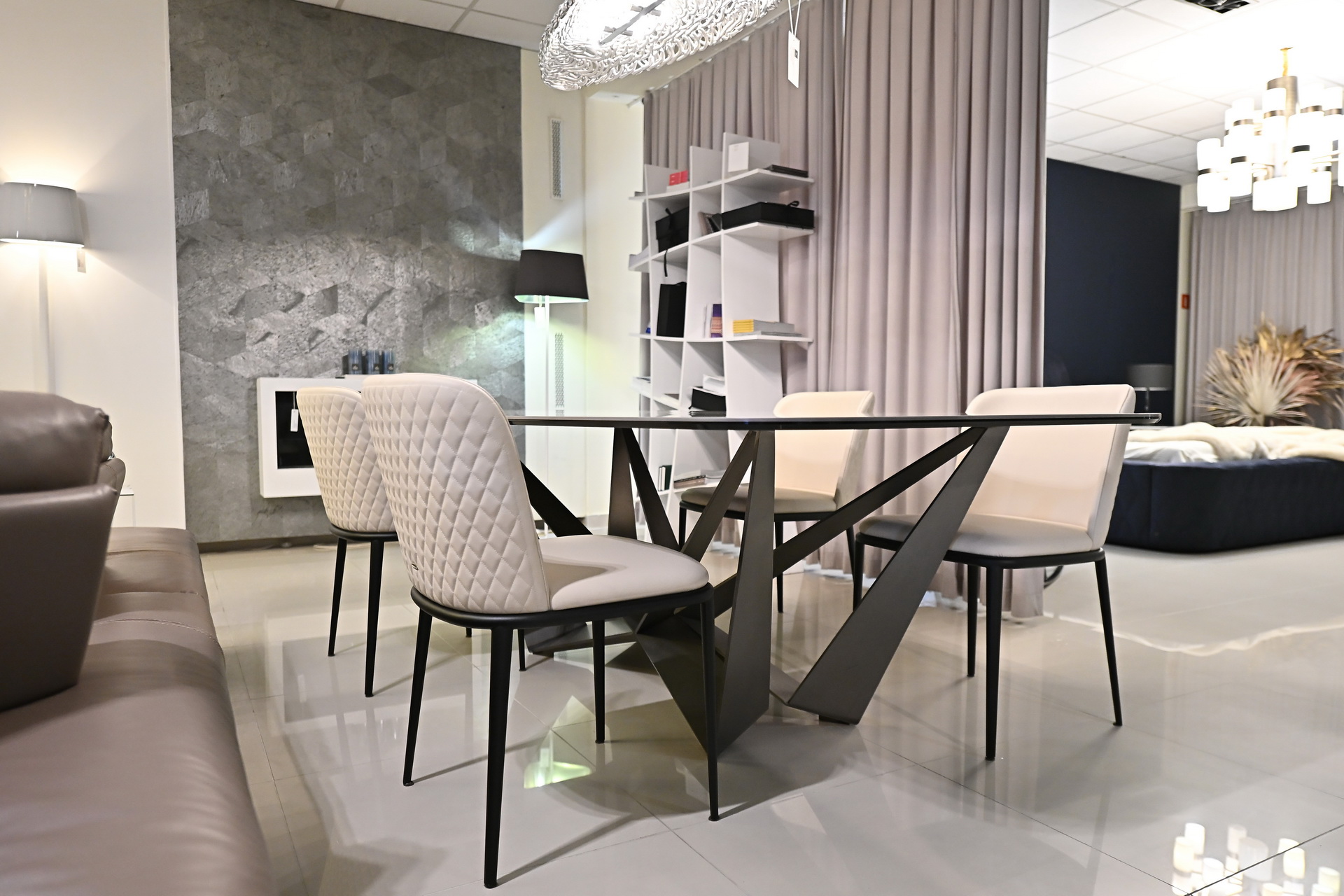 Cattelan Italia krzesło MAGDA ML Couture - WYPRZEEDAŻ ZESTAW